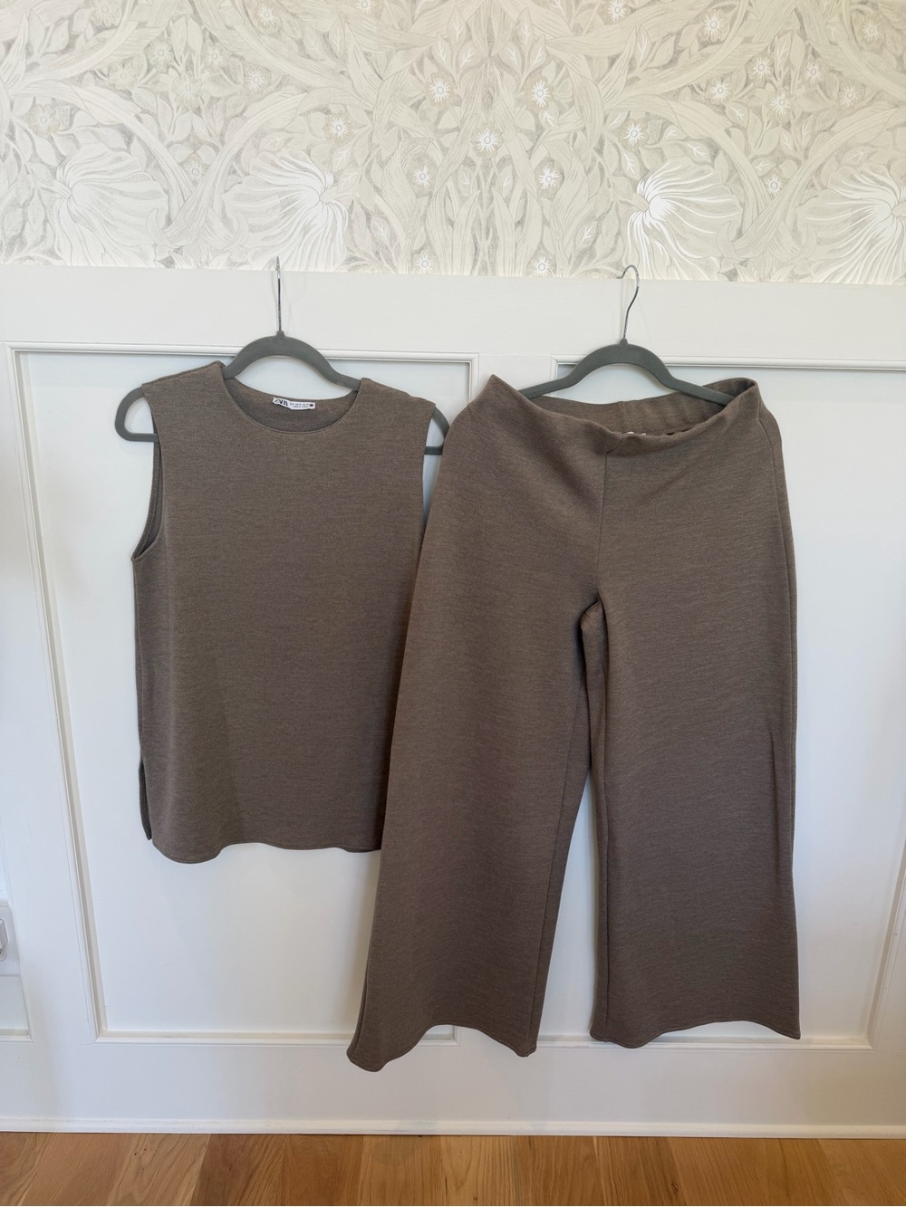 Zara Brown Wide-Leg Pants with Matching Sleeveless Top